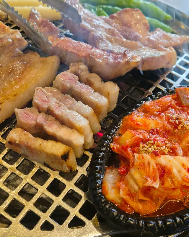 맛있게 구워진 가브리살