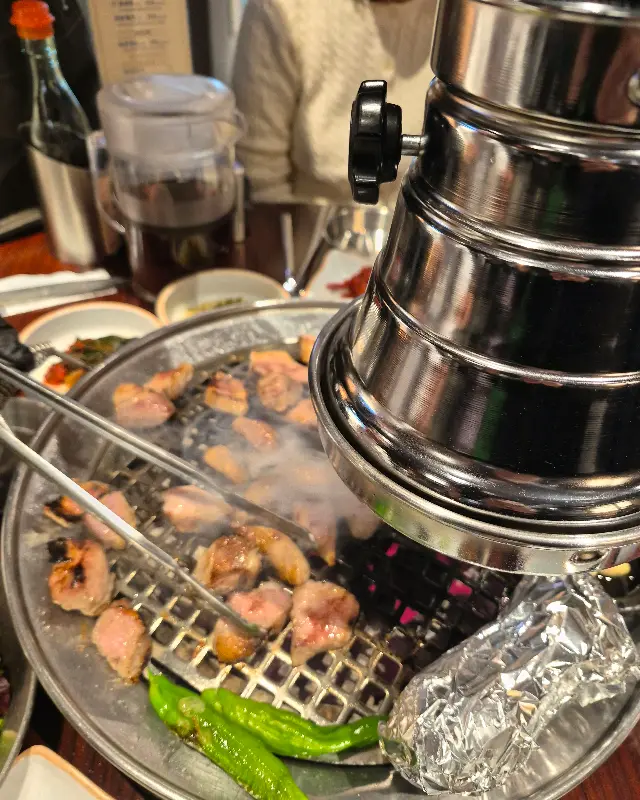 구워지고 있는 가브리살