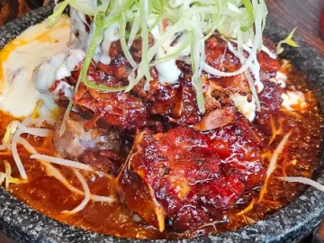 군자 밤거리, 새참집에서 맛보는 한식 퓨전의 향연…잊을 수 없는 특별한 추억을 선사하는 숨겨진 술집 맛집