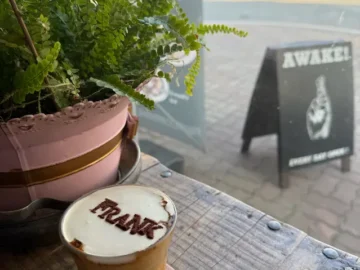 첨단 문화골목, 향긋한 커피향에 취하는 시간여행 맛집 프랭크커핀바