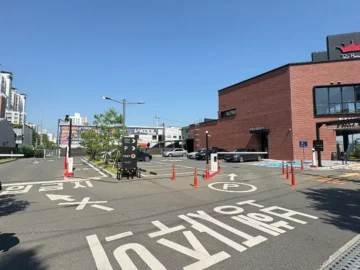 남매지 뷰맛집! 폴바셋 경산 임당점에서 즐기는 커피 한 잔의 여유