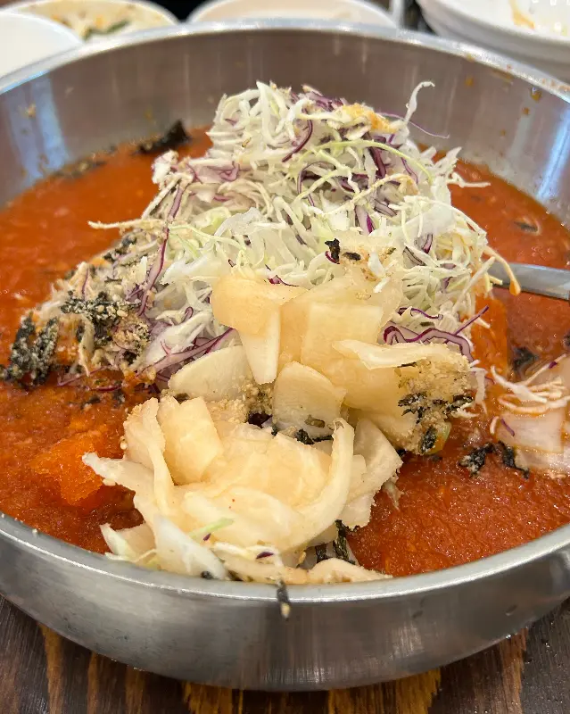 매콤새콤한 물막국수