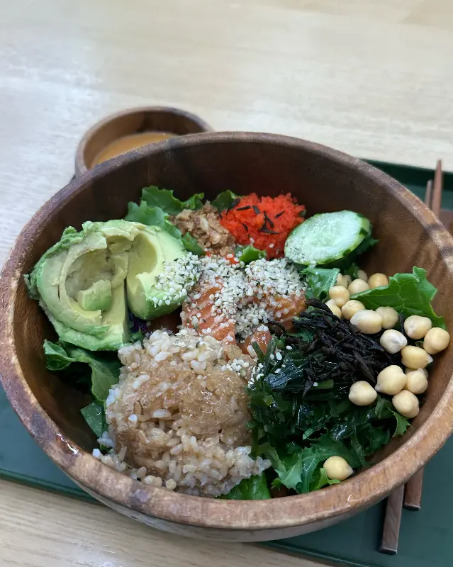 간장 연어 덮밥