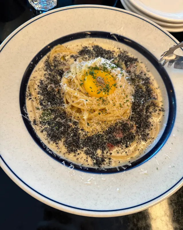 독특한 비주얼의 파스타