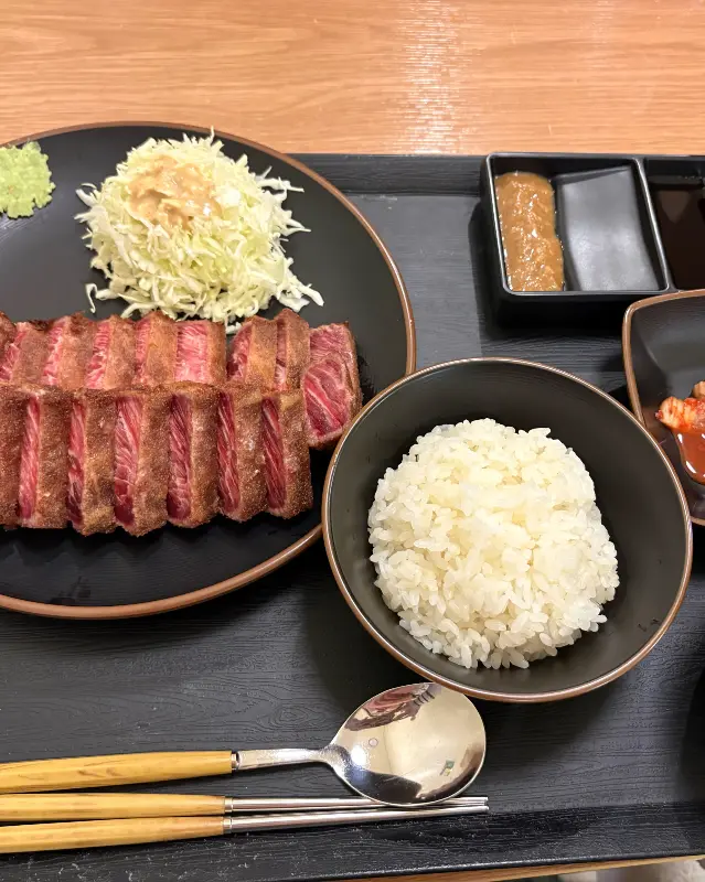 규카츠 정식 항공샷