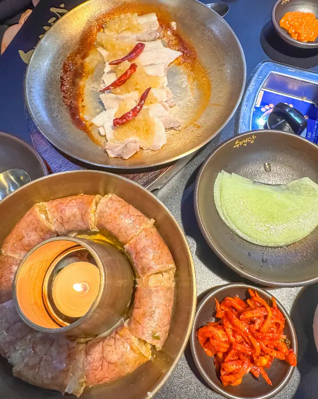 마늘수육과 순대