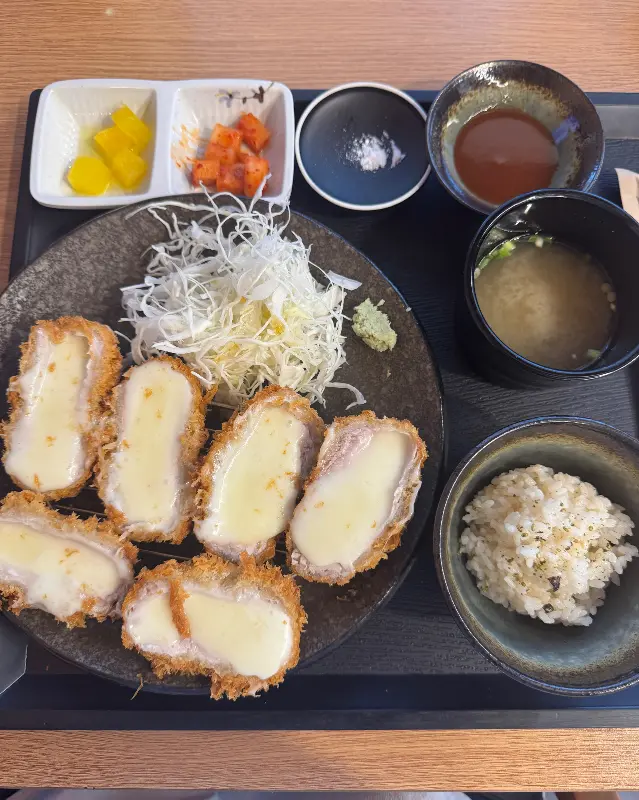 하루 치즈돈까스