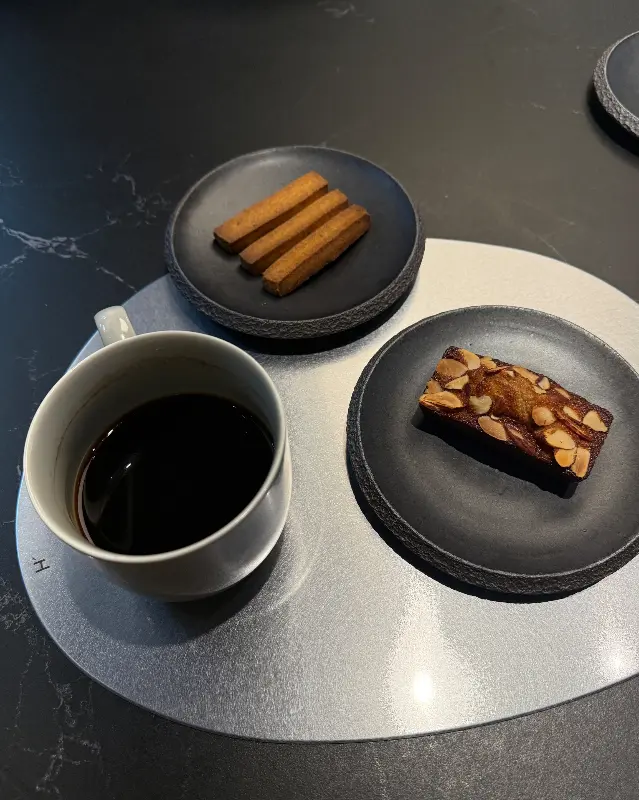 커피와 구움과자