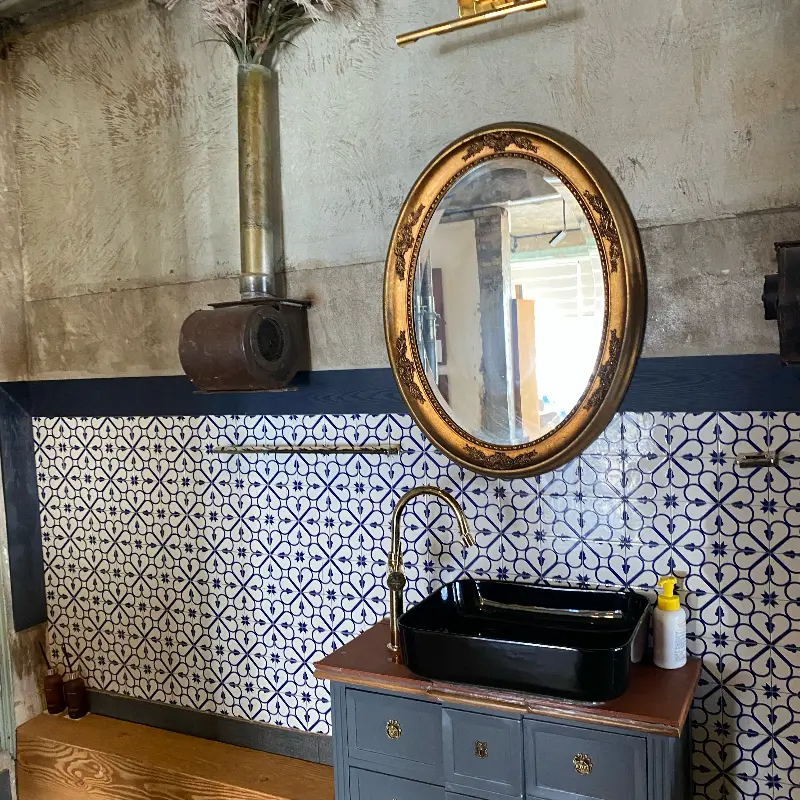 카페 내부 인테리어