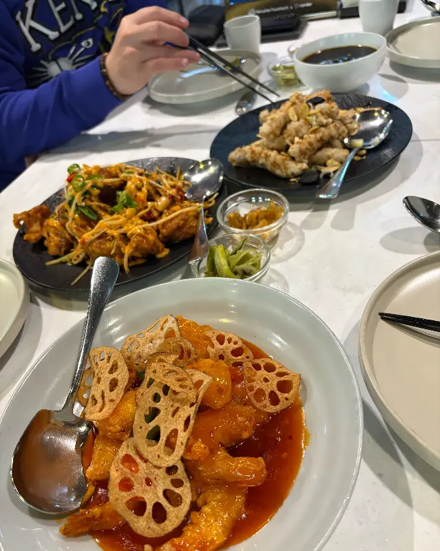 다양한 요리 메뉴