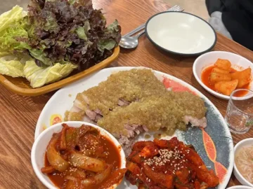 혼밥러의 종로 보쌈 골목 탐험기! 삼해집에서 맛보는 가성비 최고의 맛집 한 상