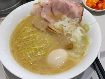 힙하게 맛본 범계 라멘, 후타가와의 깊은 국물 속 안양 미식 레전드