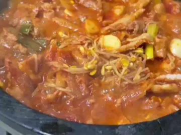 별 보러 영양 왔다가 돼지주물럭에 제대로 꽂힌 맘포식당, 여기 완전 맛집 레전드!