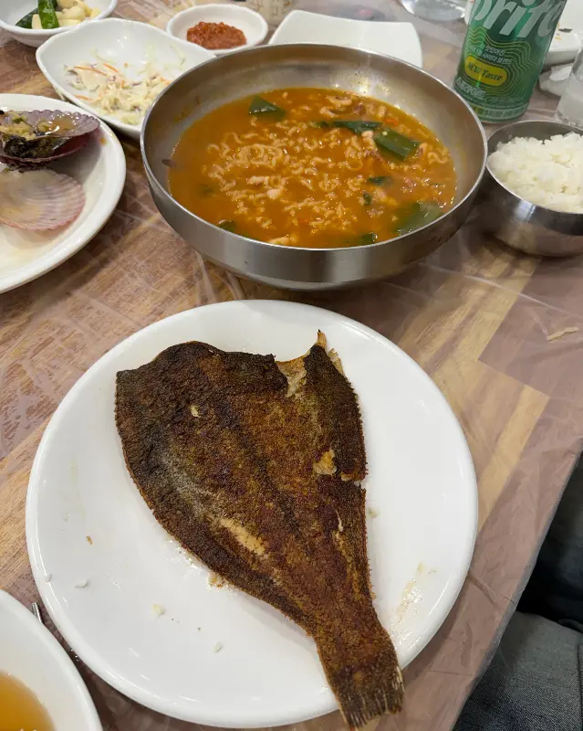 생선구이 정식 한상차림