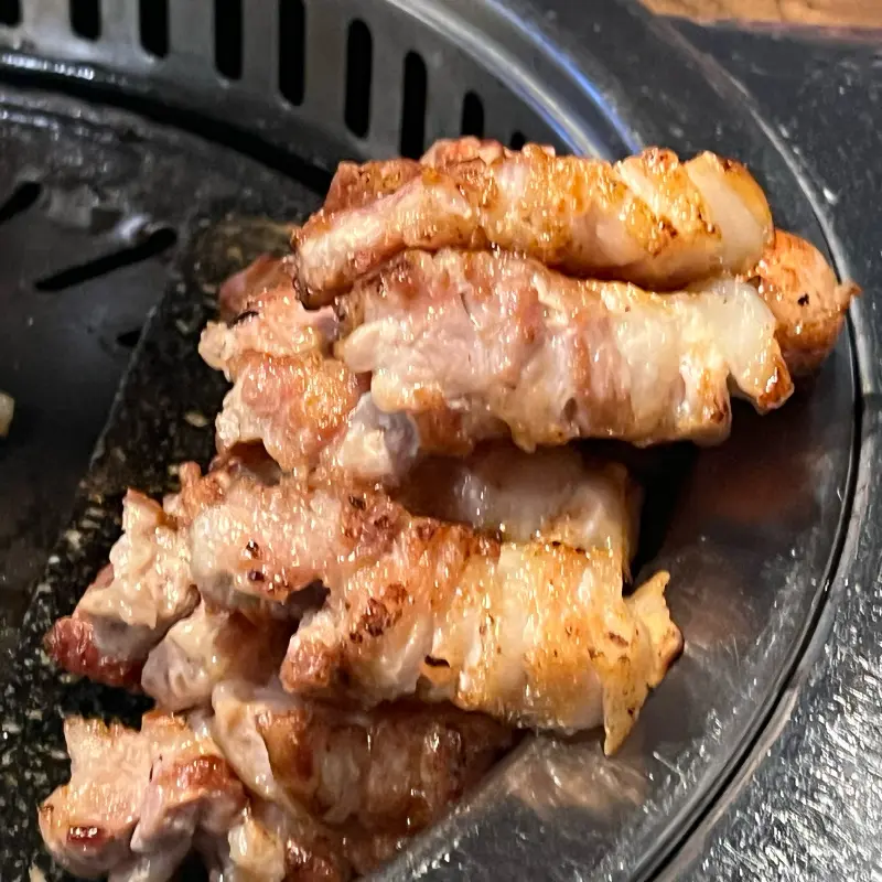 선홍빛 색깔이 인상적인 목살