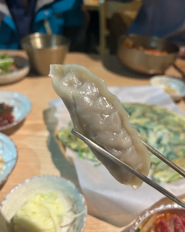 깔끔한 테이블 세팅