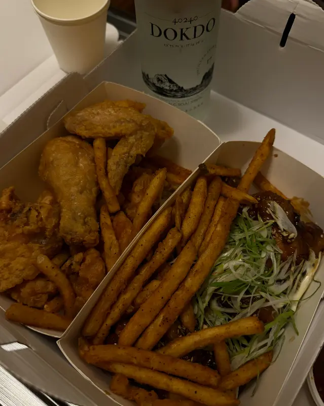 스모프치킨과 울릉도 막걸리