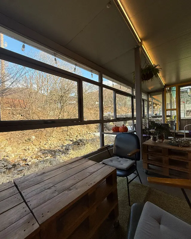 카페 내부 좌석