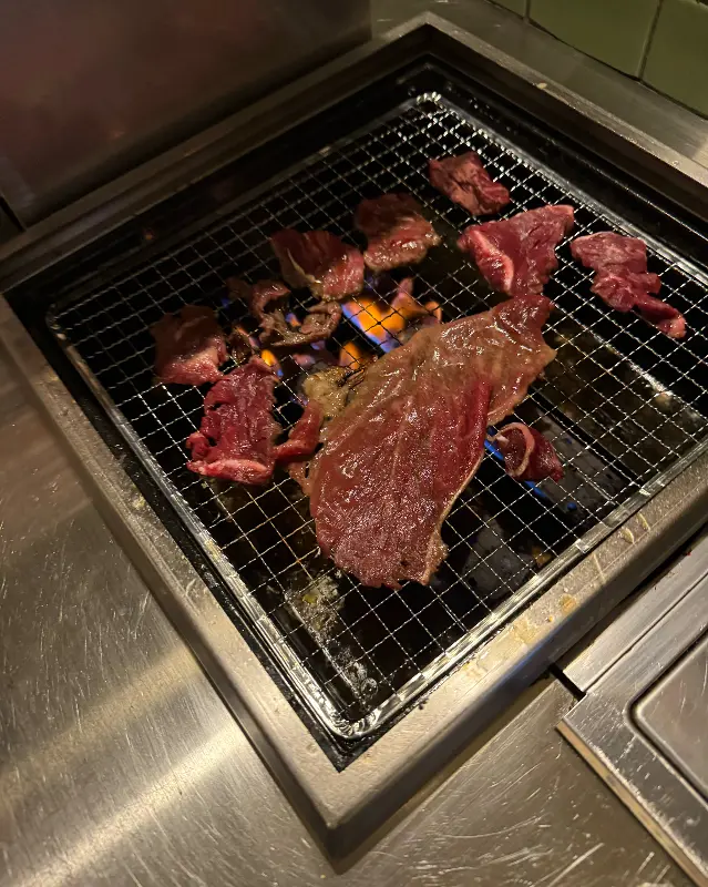 맛있게 구워진 야끼니꾸