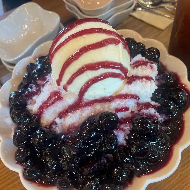 카페더그린 블루베리눈꽃빙수