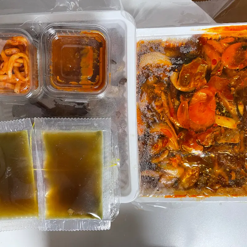 포장된 족발두루치기