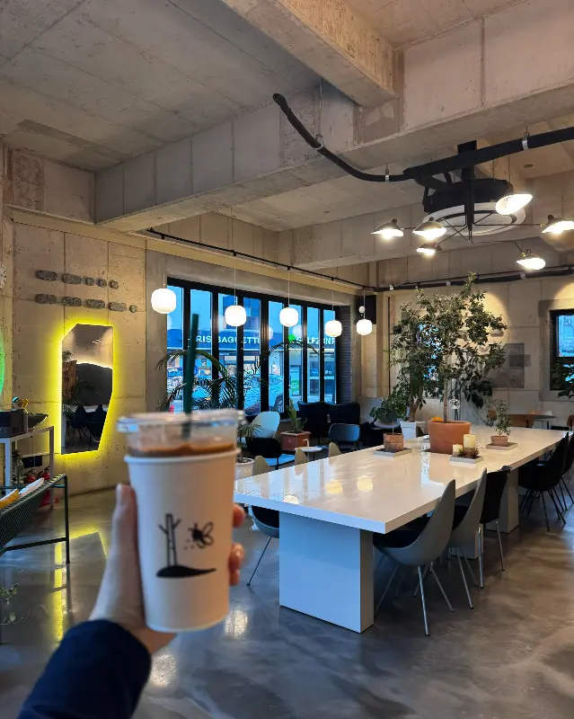 테이크 아웃 커피