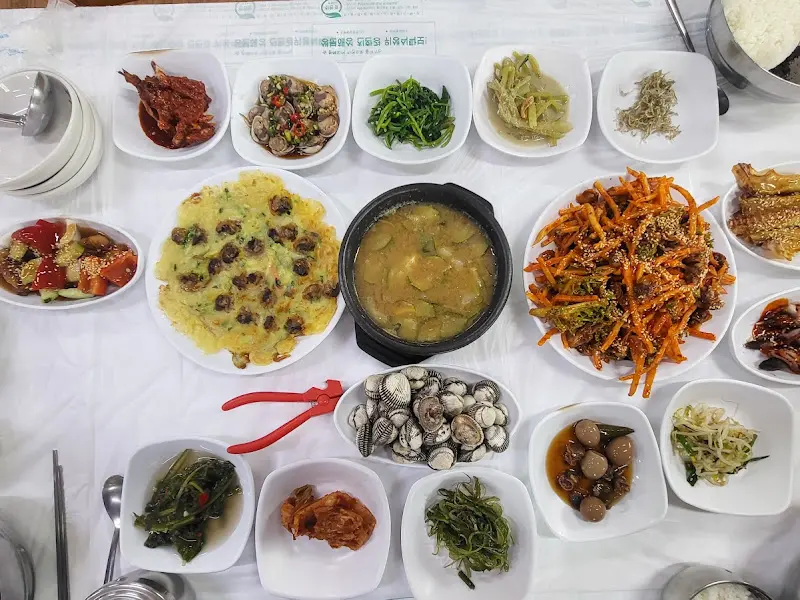 푸짐한 꼬막 정식 한 상 차림