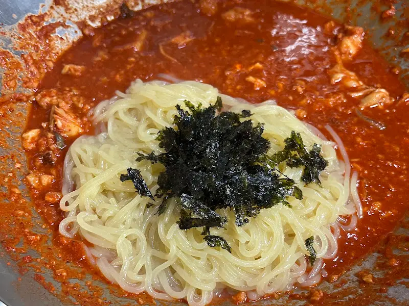 쫄면 사리 추가