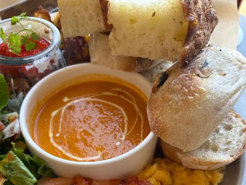 단호박 스프와 빵