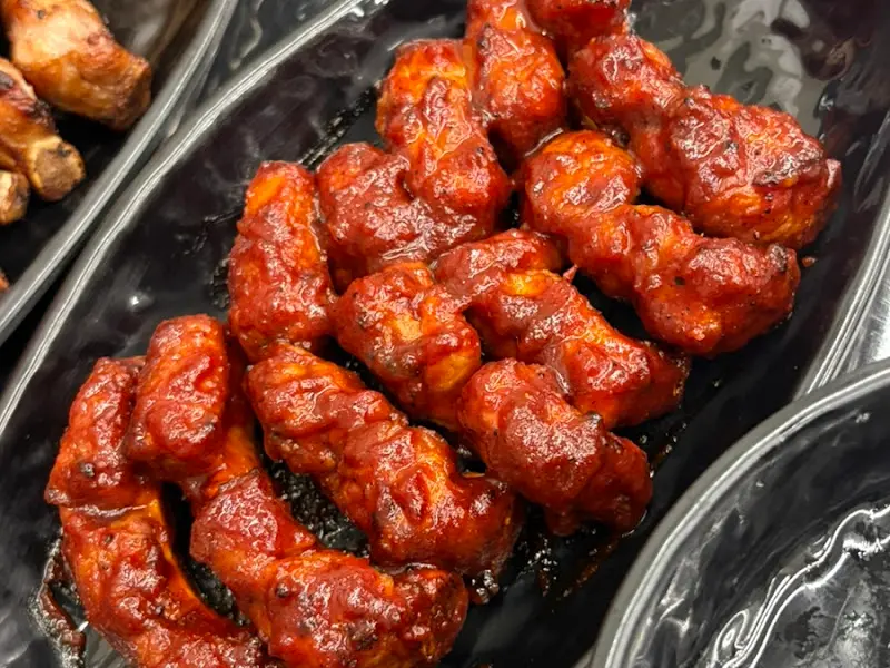 매콤한 양념이 매력적인 매운 쪽갈비