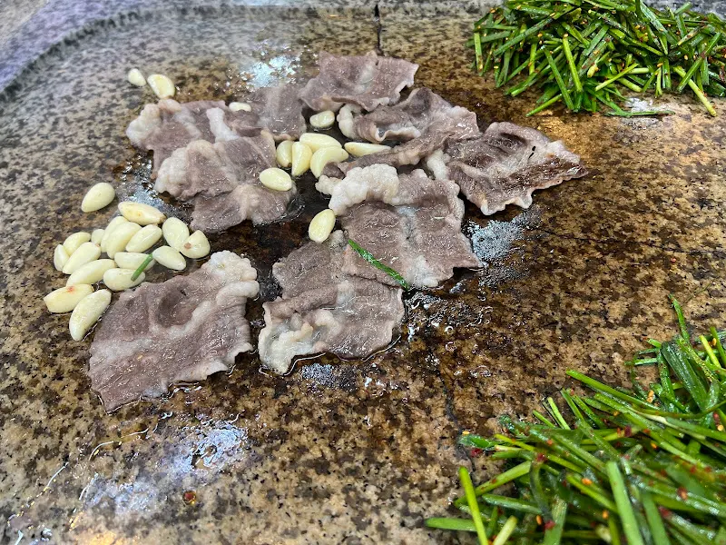 돌판 위의 고기