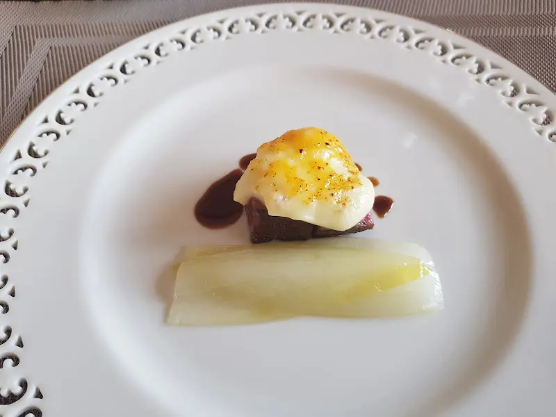 메인 요리 스테이크