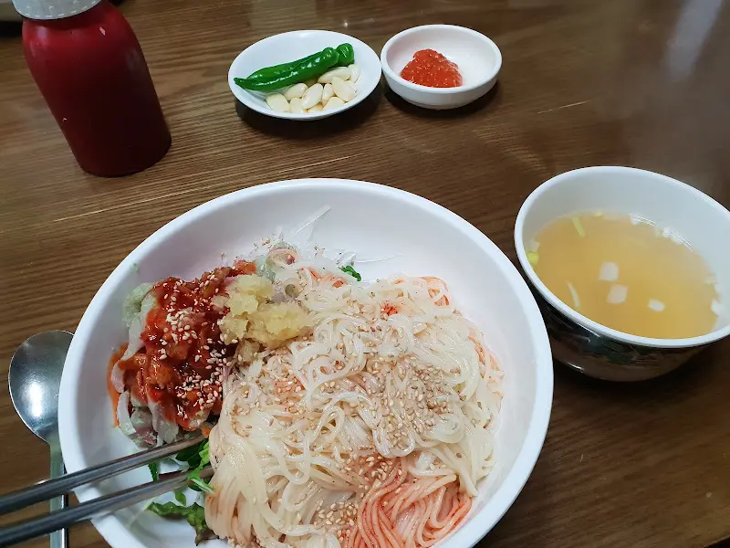 창녕식당 회비빔국수