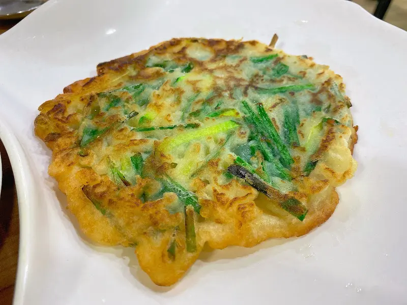 겉은 바삭하고 속은 촉촉한 부침개