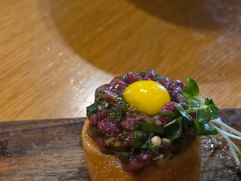 말고기 유부초밥