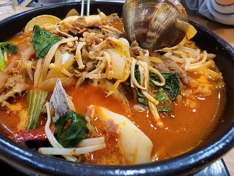 다채로운 만두의 향연