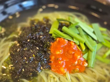 싱그러운 댓잎 향이 가득한, 담양 국수거리 미소댓잎국수에서 맛보는 행복한 맛 여행