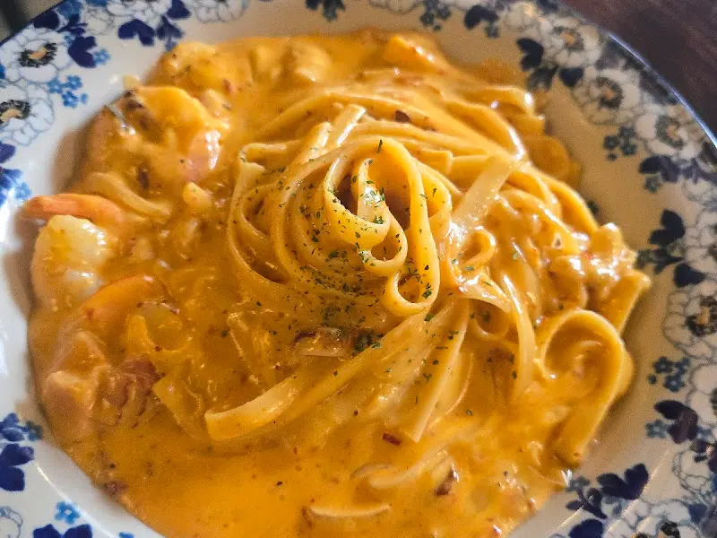 새우와 로제 소스가 조화로운 로제 파스타