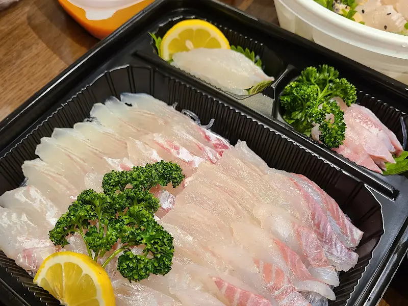 싱싱한 회 한 점