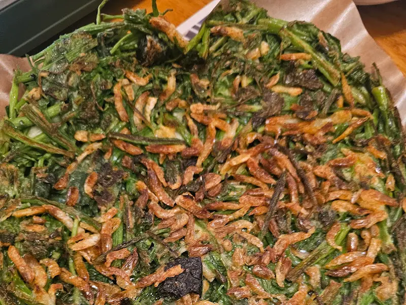 다양한 종류의 막걸리가 준비되어 있어 취향에 따라 골라 마실 수 있다.