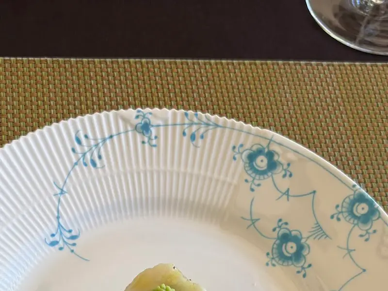 정갈하게 세팅된 테이블