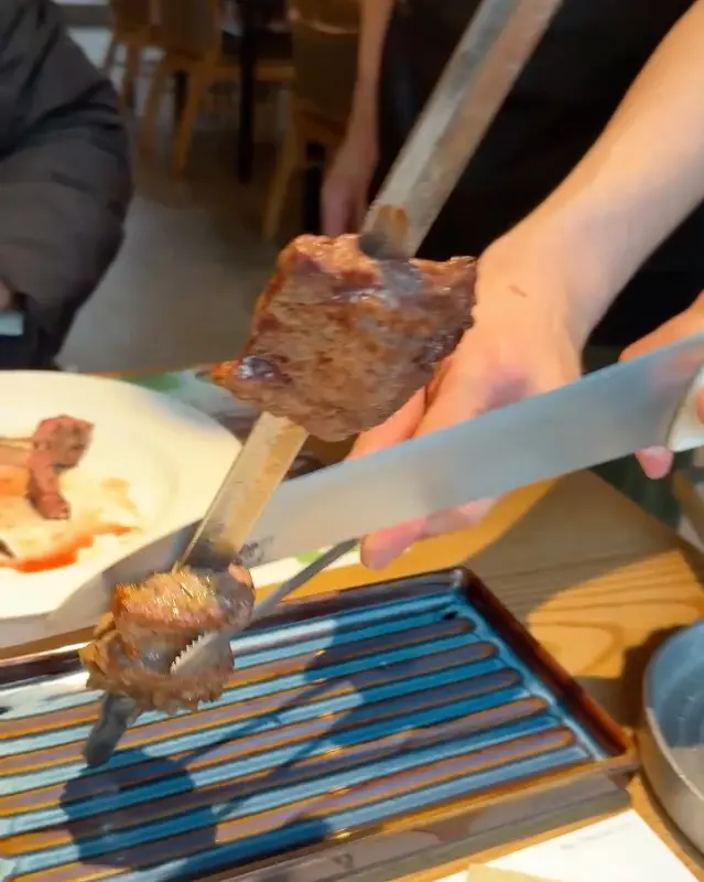 육즙 가득한 슈하스코