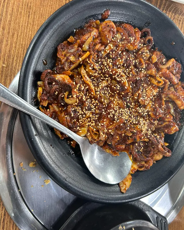 매콤달콤 쭈꾸미볶음