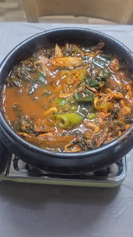 보글보글 끓는 새우탕