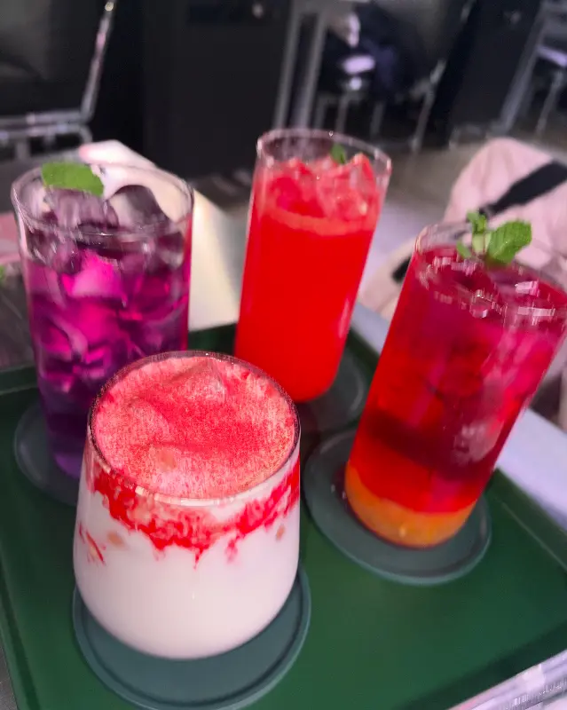 다채로운 색감의 에이드