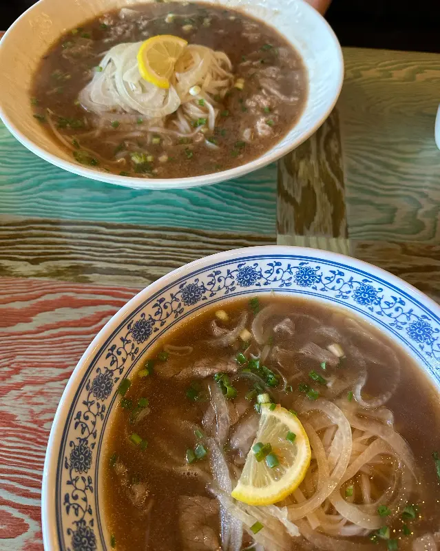 진한 국물이 일품인 쌀국수