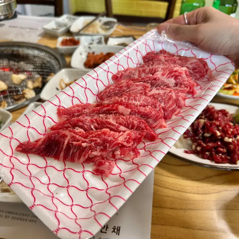 환상적인 마블링의 등심추리