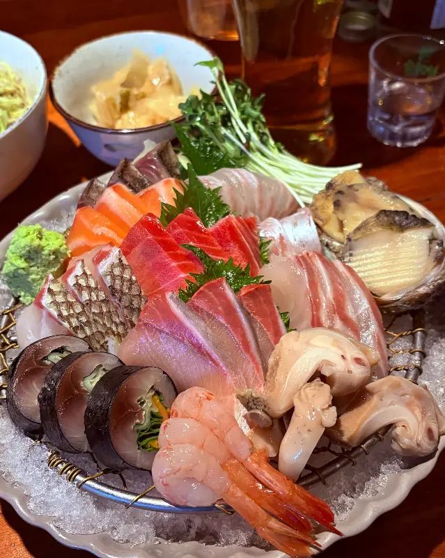 다양한 구성의 사시미