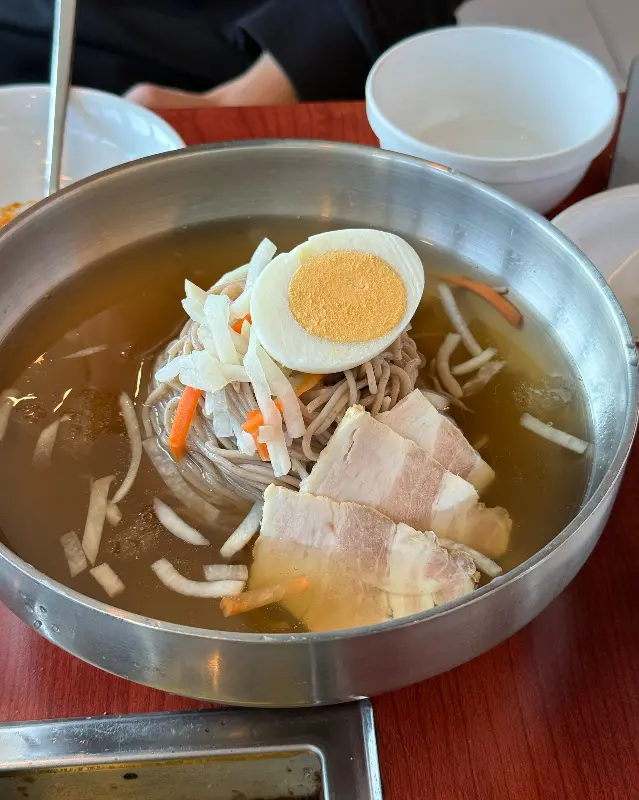 시원한 물막국수