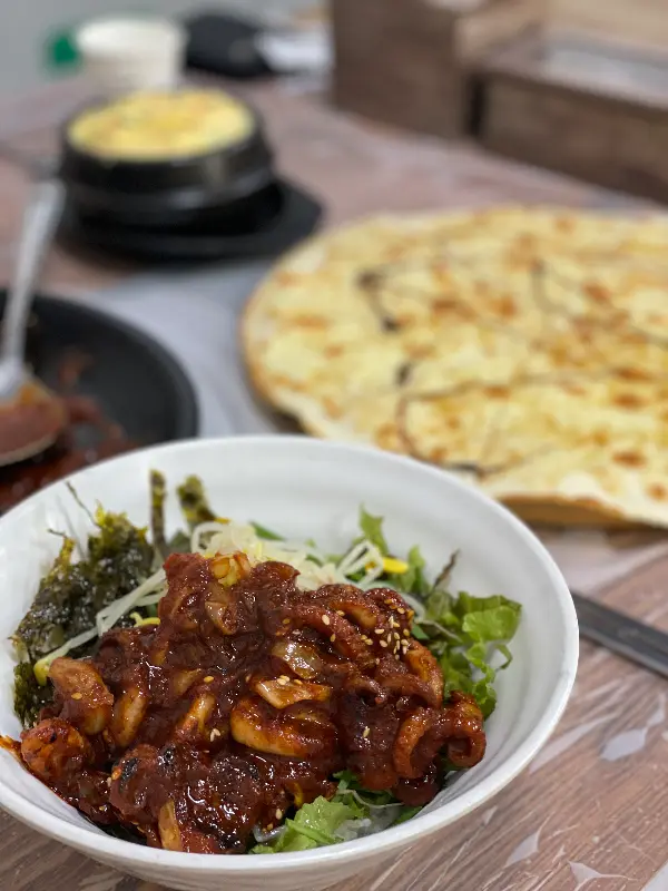 고소한 고르곤졸라 피자